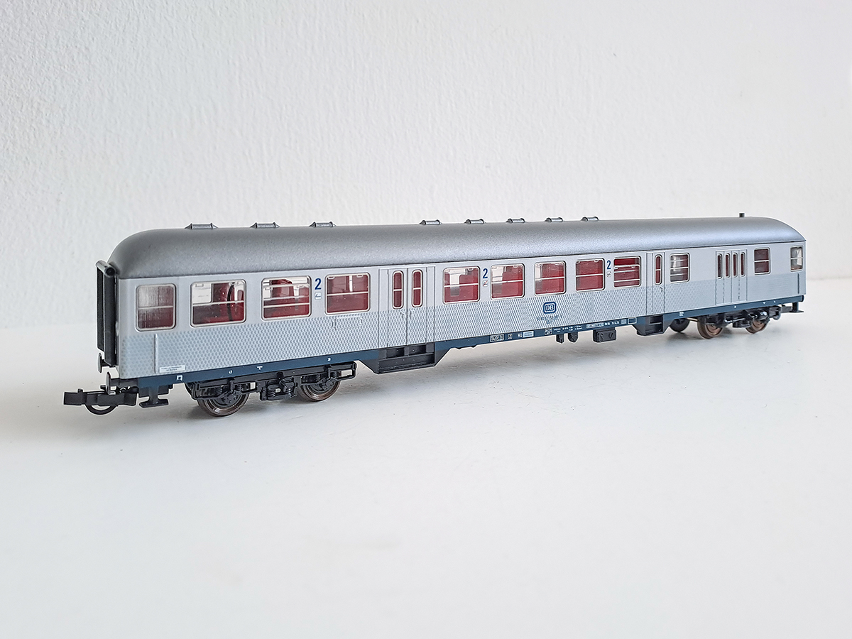44401 suburban silverfish