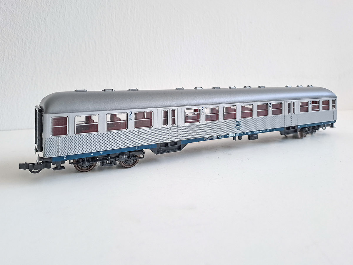 44402 suburban silverfish